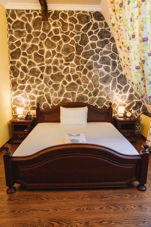 Promenade Park Hotel Шимкент Екстериор снимка