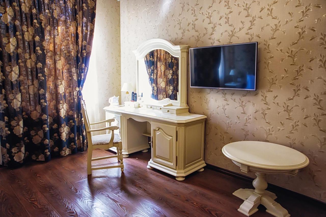 Promenade Park Hotel Шимкент Стая снимка