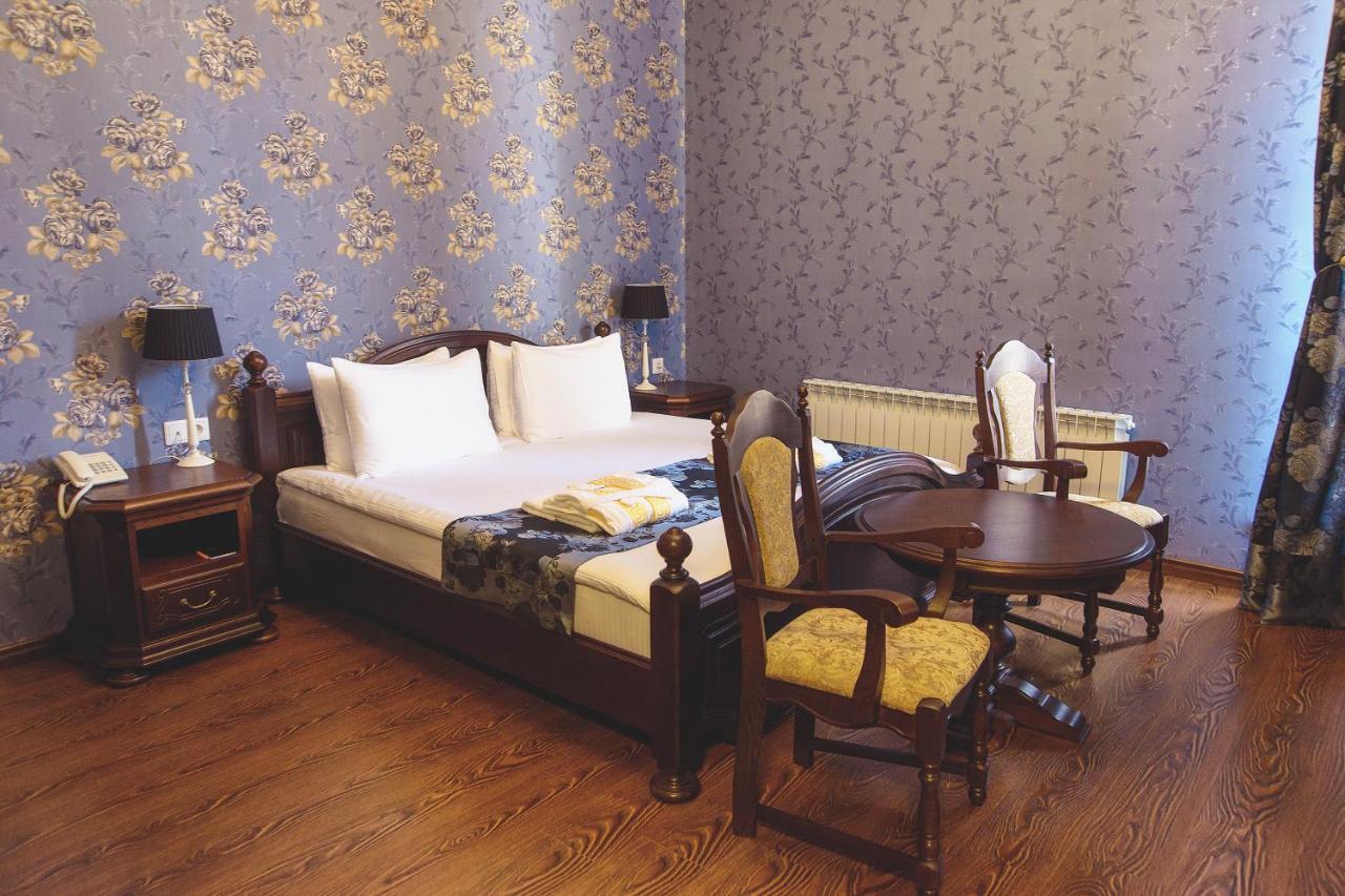 Promenade Park Hotel Шимкент Екстериор снимка
